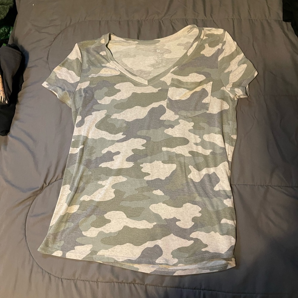 camo t - shirt
